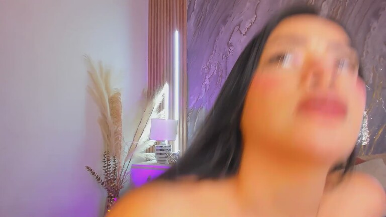 VioletGomez's Streamate show and profile