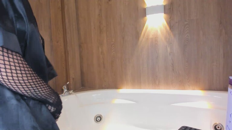 MiiaCortess's Streamate show and profile