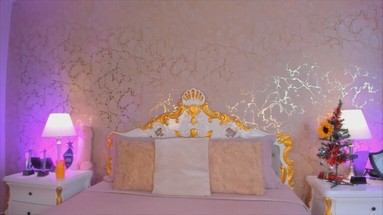 Scarlettwallace's Streamate show and profile