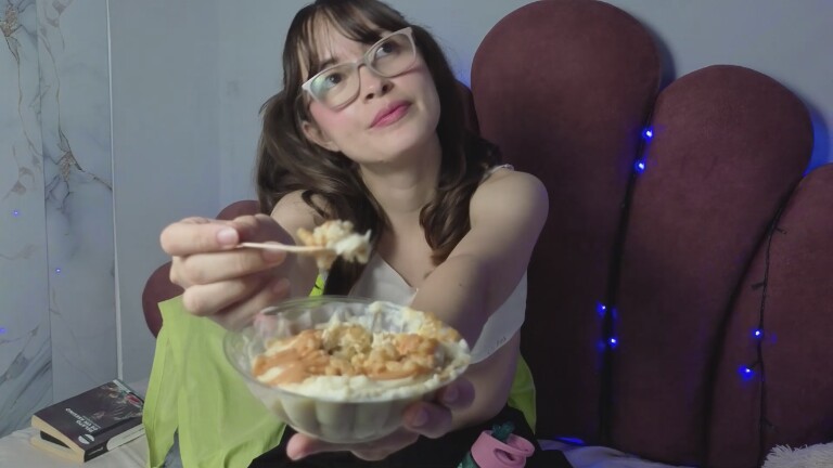 ISABELLAJHONS's Streamate show and profile