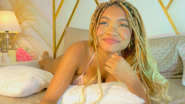 AuryPineda's Streamate show and profile