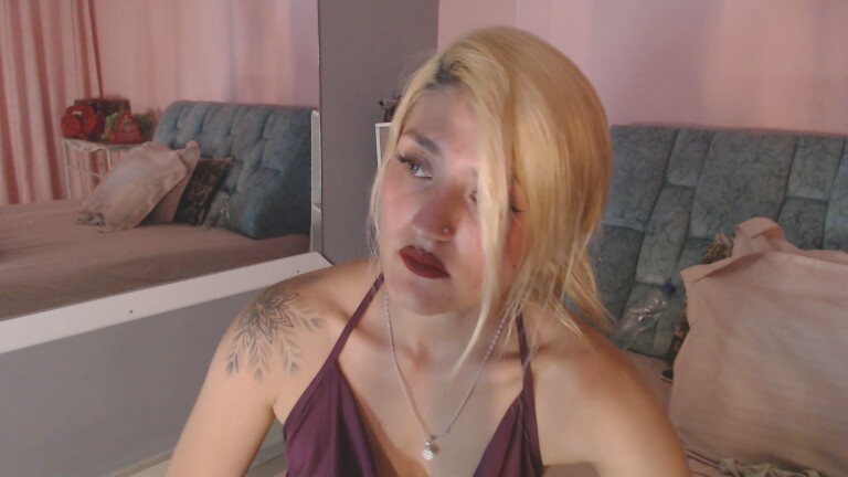 Camila_Cox's Streamate show and profile