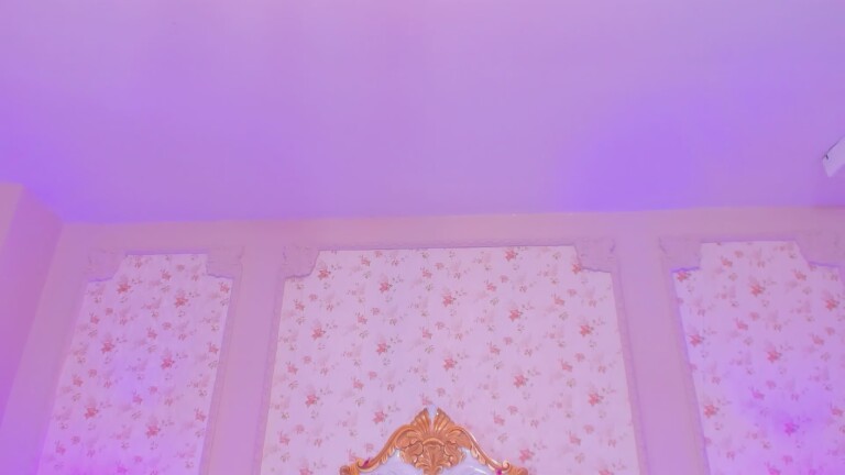 JuneEvanss's Streamate show and profile