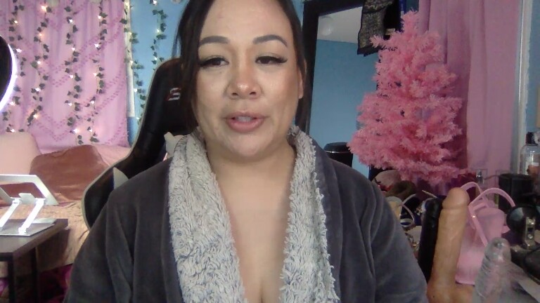 LanaLynnCouture's Streamate show and profile