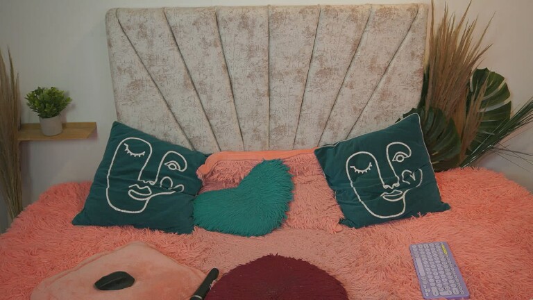 IamAbbi's Streamate show and profile