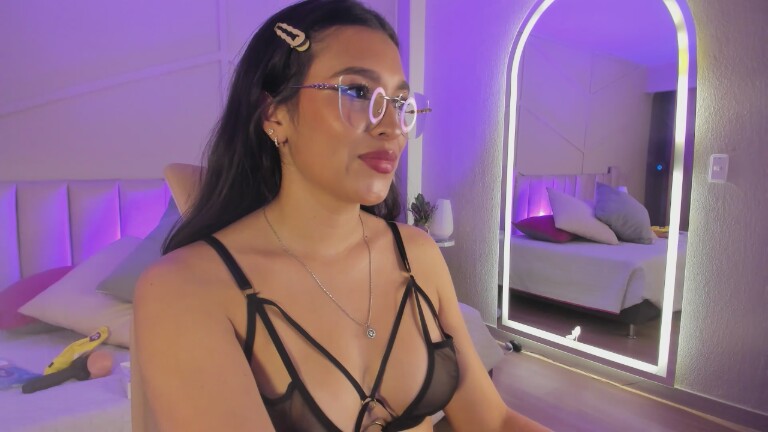 Eimmybm's Streamate show and profile