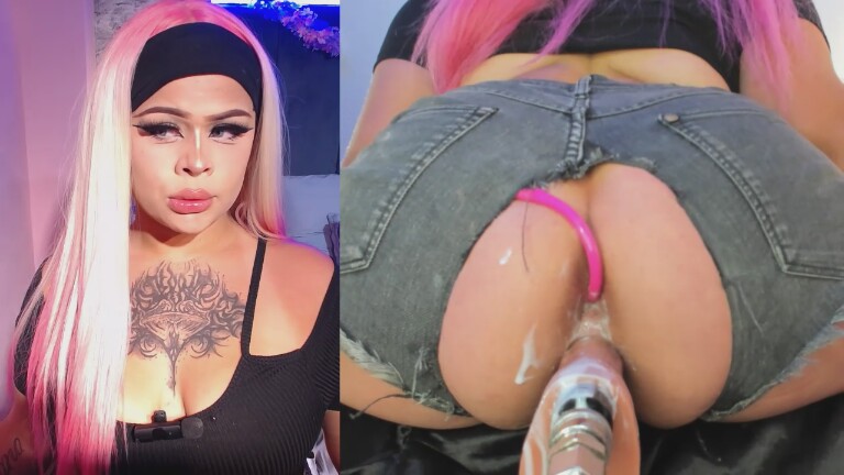 Missy_April's Streamate show and profile