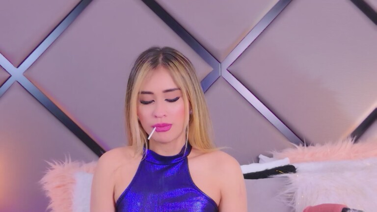 SandraSosa's Streamate show and profile