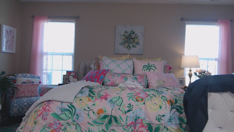 MercedesLust's Streamate show and profile