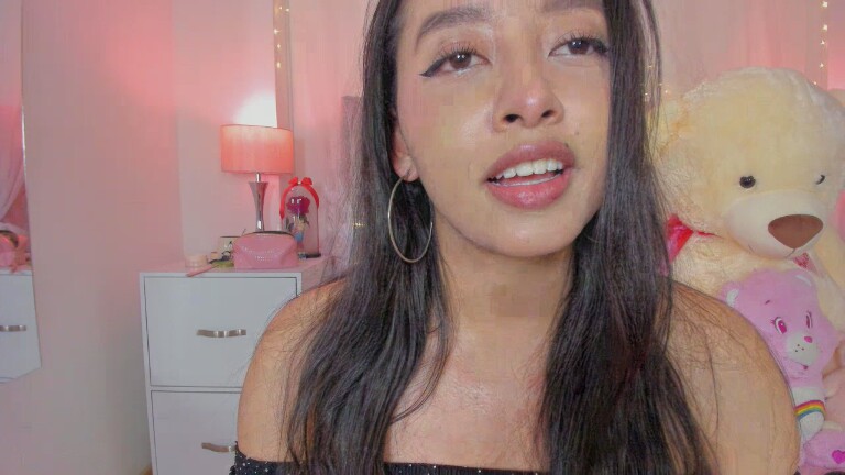 AlexandraWinterr's Streamate show and profile