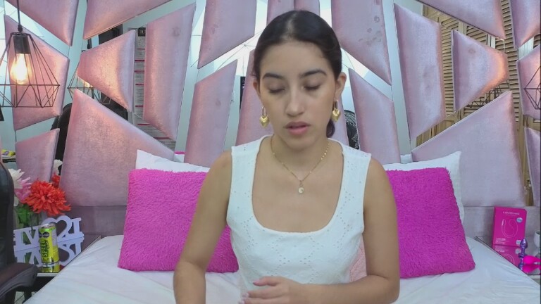 AbbyBenet's Streamate show and profile