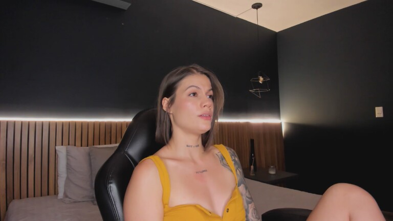 AngelSanzz's Streamate show and profile