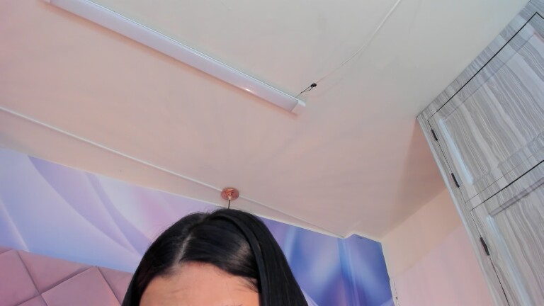 ViolletaRosse's Streamate show and profile