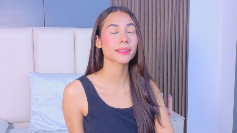 VivianNash's Streamate show and profile