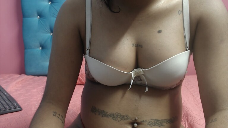 kylie_pretty's Streamate show and profile