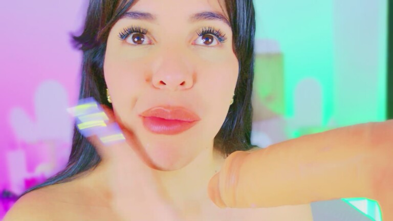 CharlootteEvans's Streamate show and profile