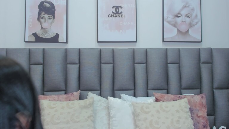 AmberrGreey's Streamate show and profile