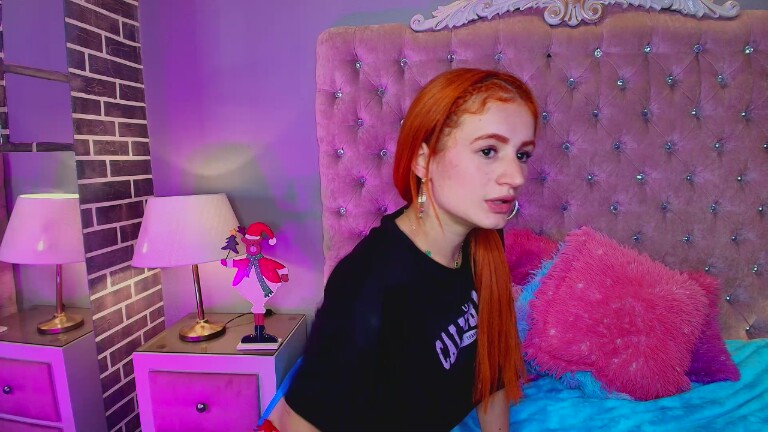 AdelaineBestt's Streamate show and profile