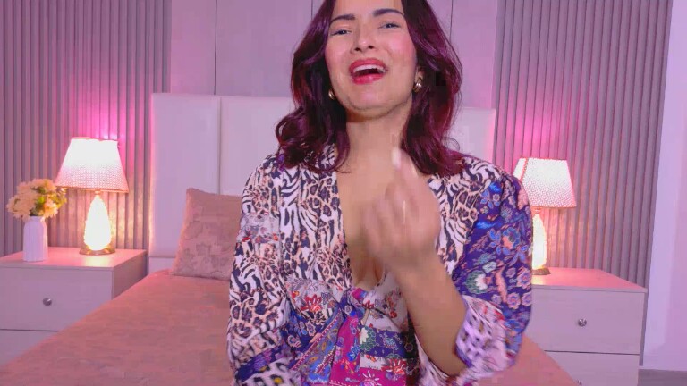 RafaellaCaruso's Streamate show and profile