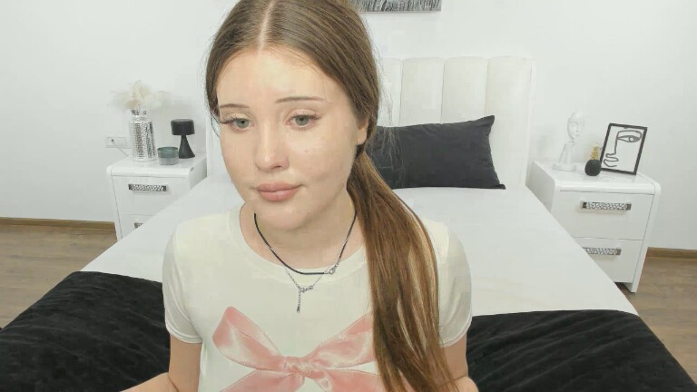 LollaDolla's Streamate show and profile