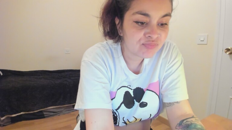 SummerPrints's Streamate show and profile