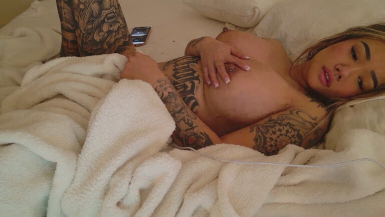 KehlaniKieu's Streamate show and profile