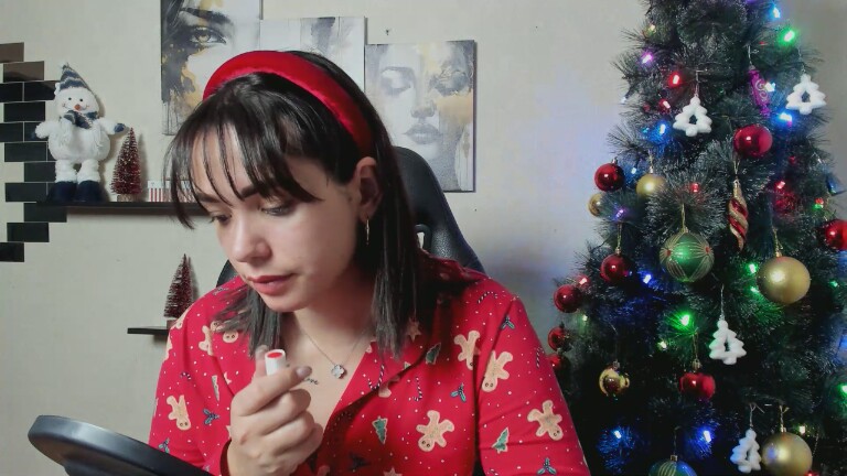 GlamNova's Streamate show and profile