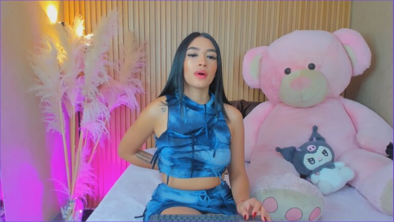 HemmaThompsonn's Streamate show and profile