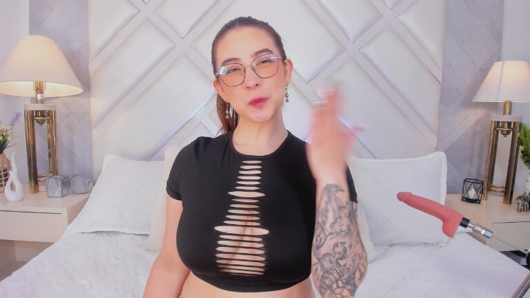 RoxanneWill's Streamate show and profile