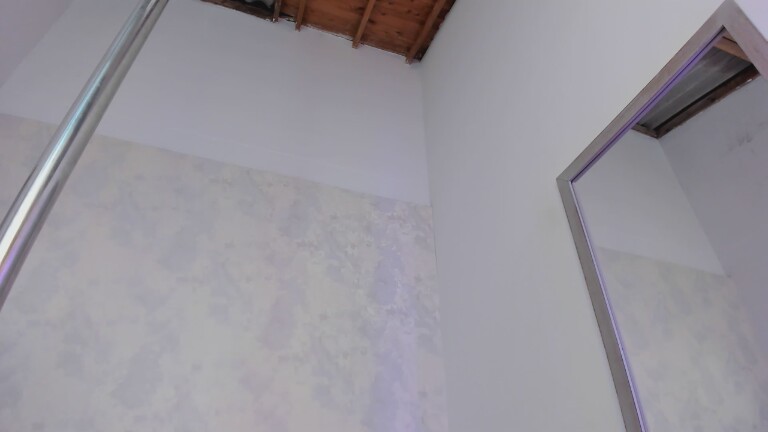 SaraFernandez's Streamate show and profile