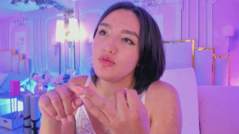 NaraSuarez's Streamate show and profile