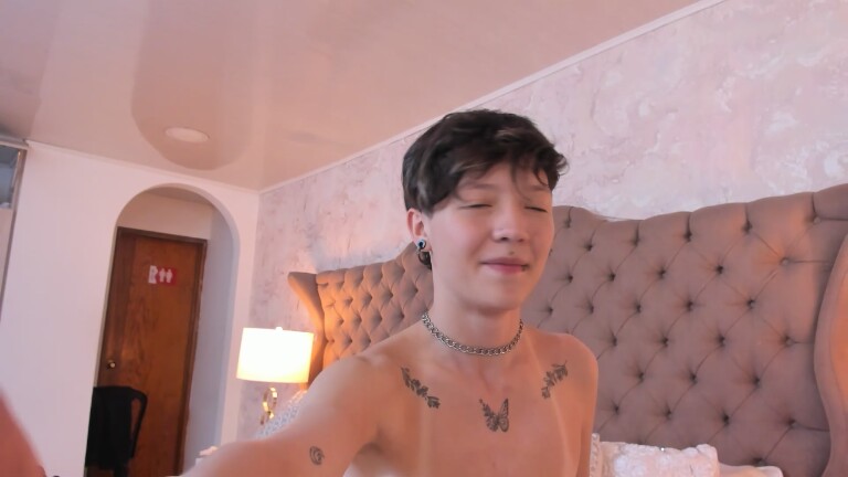 LissyLuxe's Streamate show and profile