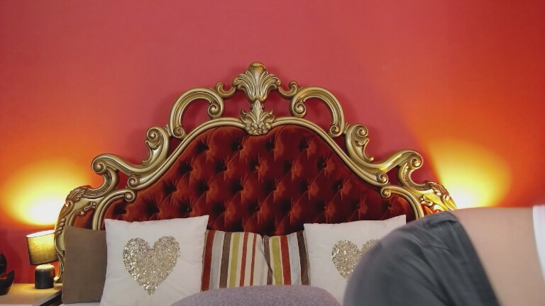 ANNALYAx's Streamate show and profile