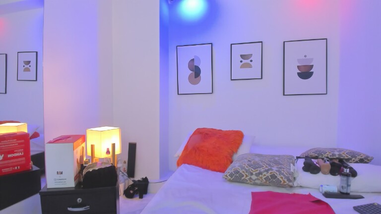 IsabelOrtega's Streamate show and profile