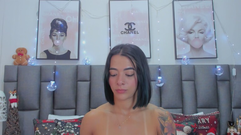 AmberrGreey's Streamate show and profile