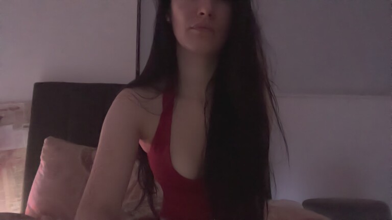 ZaraHartUK's Streamate show and profile