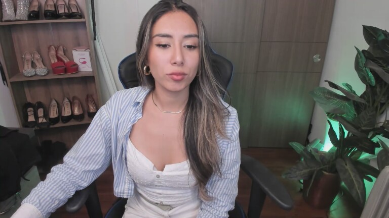 MissTianaX's Streamate show and profile