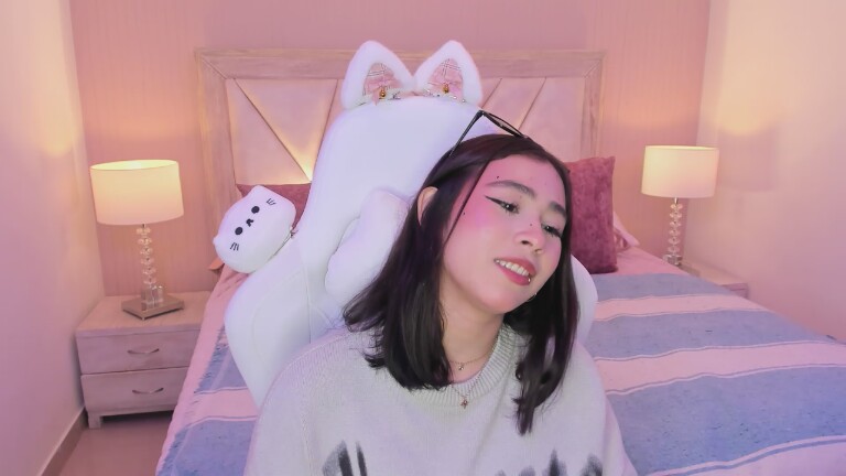 SophiaColinns's Streamate show and profile