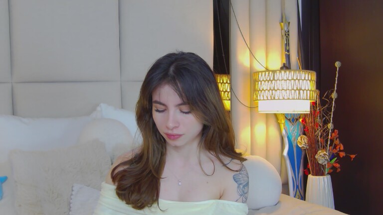 VivianBasset's Streamate show and profile