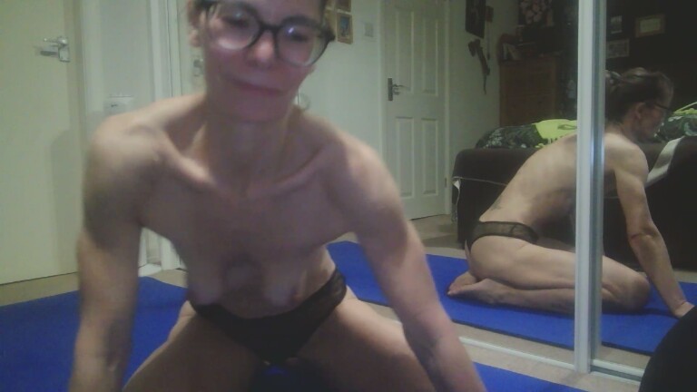 Dixie_Milf's Streamate show and profile
