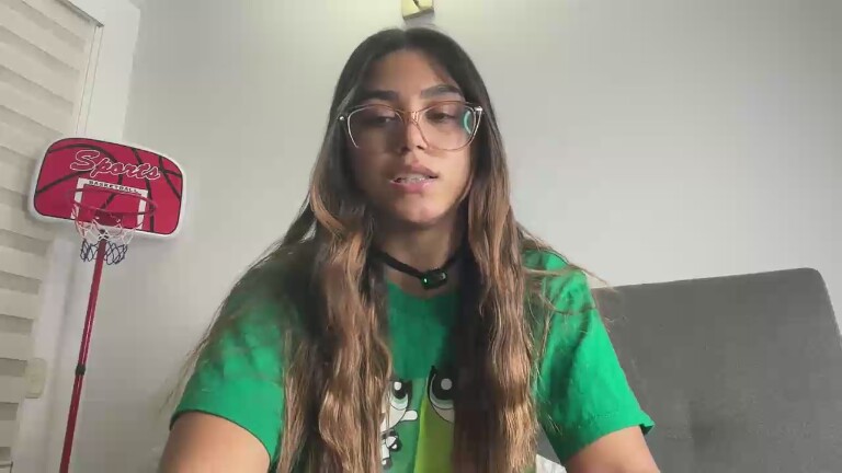 AnaWillsson's Streamate show and profile