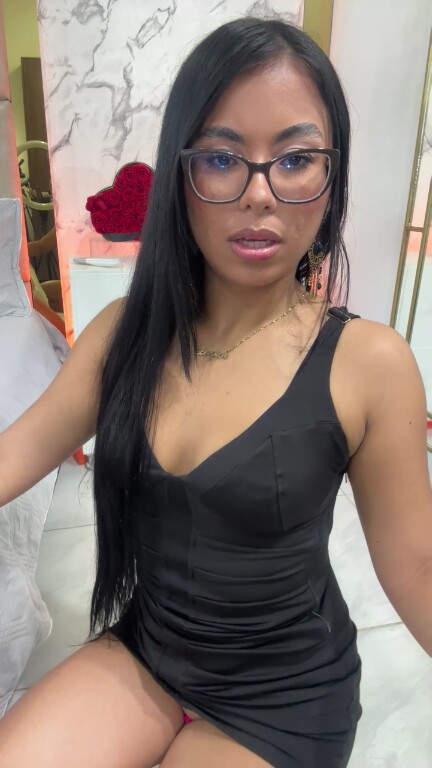 AishaVelvet's Streamate show and profile