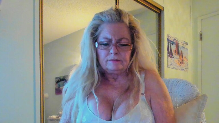 amberxxx's Streamate show and profile