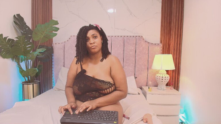 juliette_606's Streamate show and profile