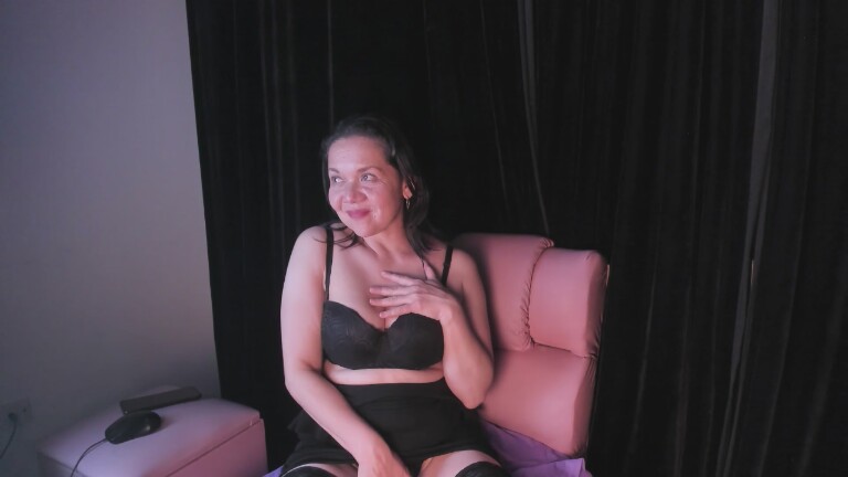 Miila_Toro's Streamate show and profile