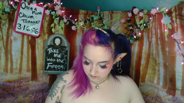 ItsMagicalMae's Streamate show and profile