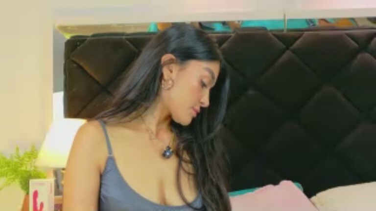 HollyBrensone's Streamate show and profile