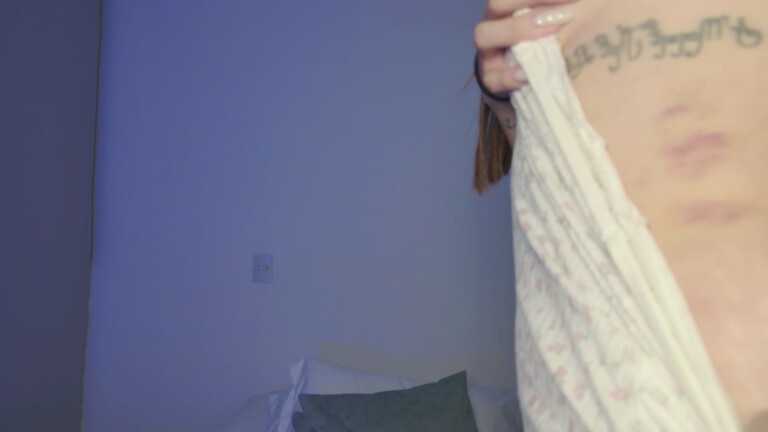 EmmaShaykk's Streamate show and profile