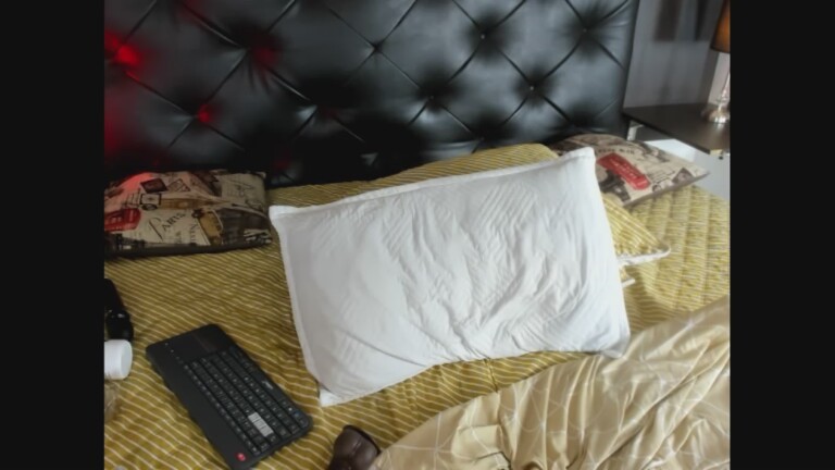 kimberly_marquez's Streamate show and profile