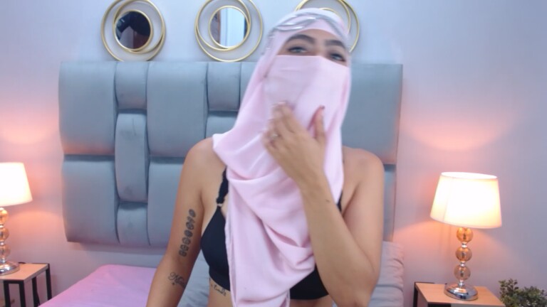Samira_Al_Hadi's Streamate show and profile